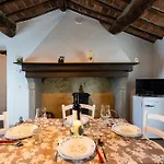 L'antico Casale Tuscany Charme & Unique Pool 5-star *
