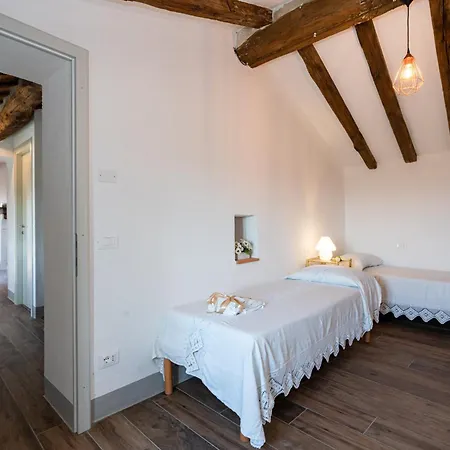 L'antico Casale Tuscany Charme & Unique Pool 5-star