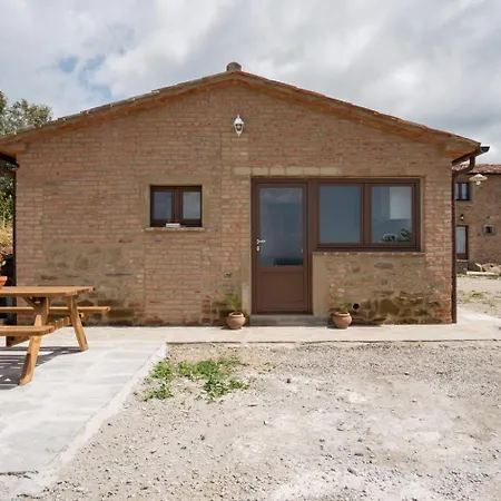 L'antico Casale Tuscany Charme & Unique Pool 5-star