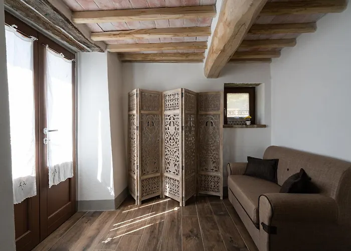 L'antico Casale Tuscany Charme & Unique Pool 5-star