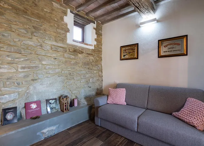 L'antico Casale Tuscany Charme & Unique Pool 5-star